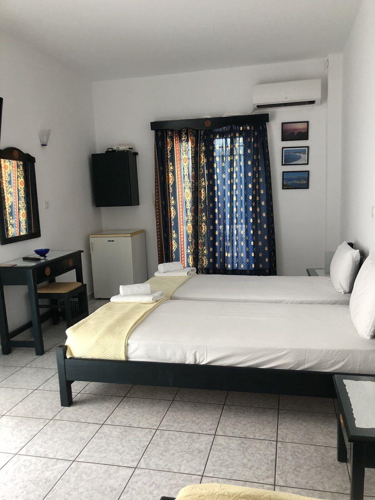 Anna Zisimos Hotel Adamantas Eksteriør billede